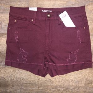 Denizen maroon shorts